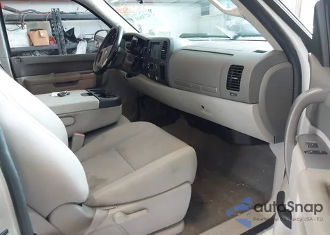 2013 Chevrolet Silverado 1500 Lt from USA, damaged, VIN 1GCRKSE70DZ390344